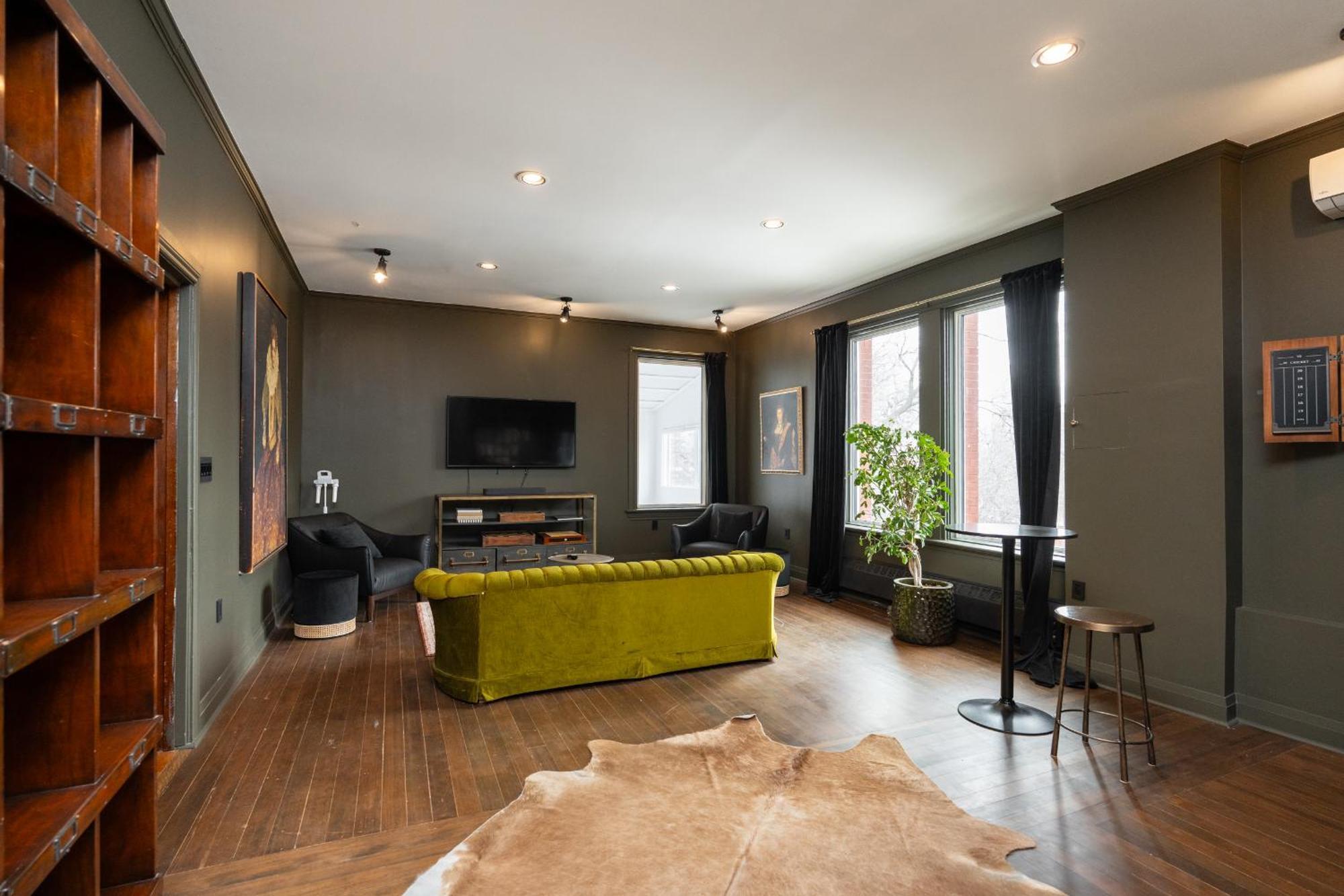 ウィニペグ No. 5 East Bed & Breakfast エクステリア 写真